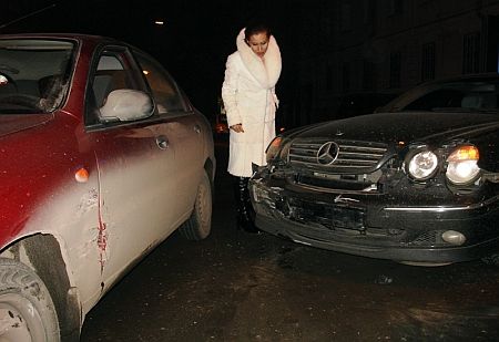 Светлана Лобода попала в аварию